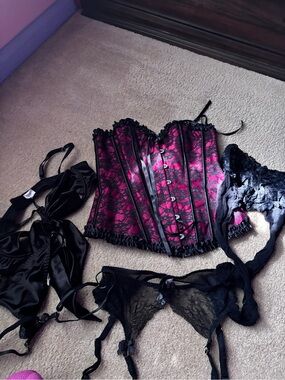 Used Women Intimates and lingerie